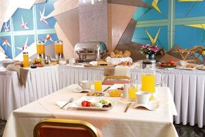 Гостиница Xenophon Hotel