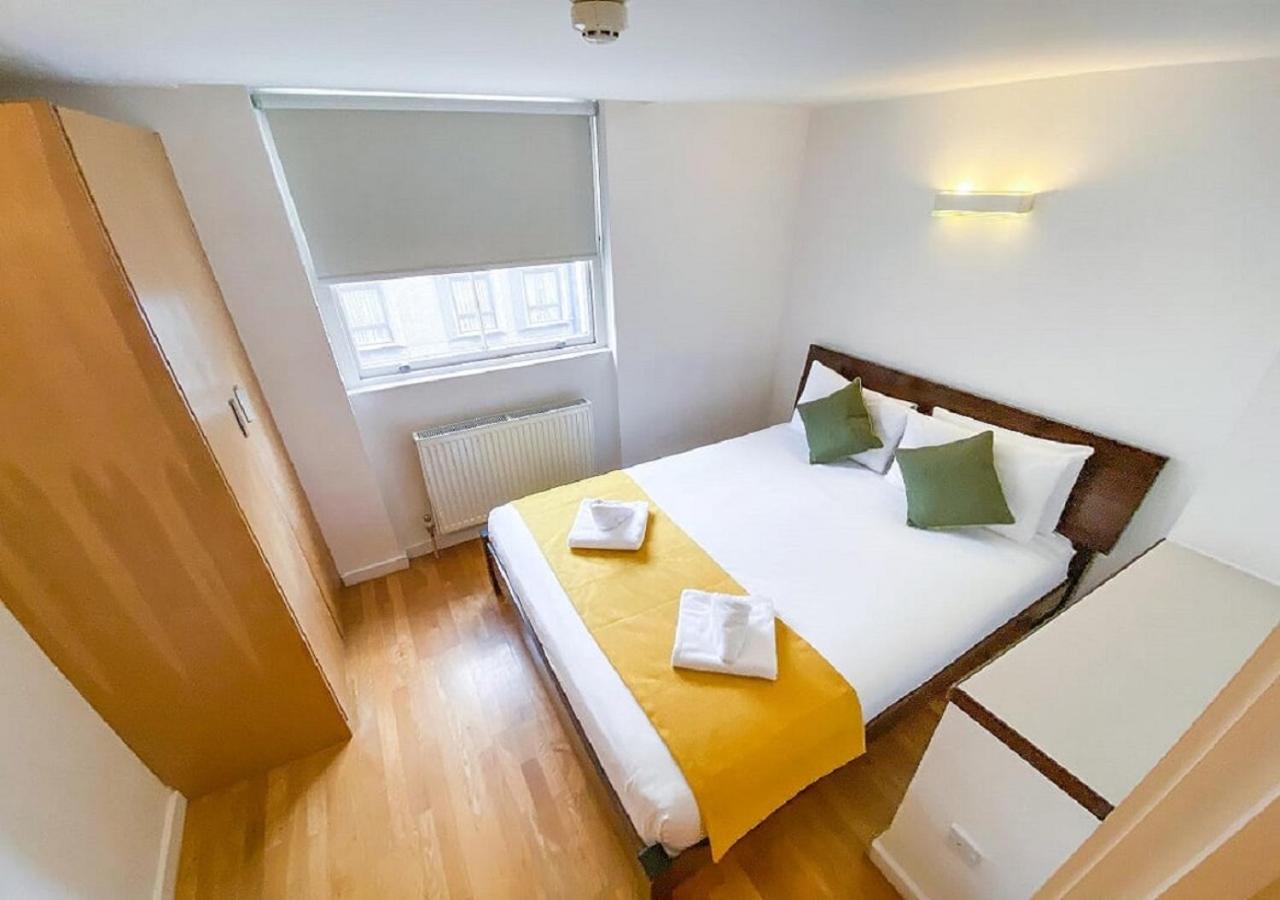 Фото Hyde Park Executive Apartments