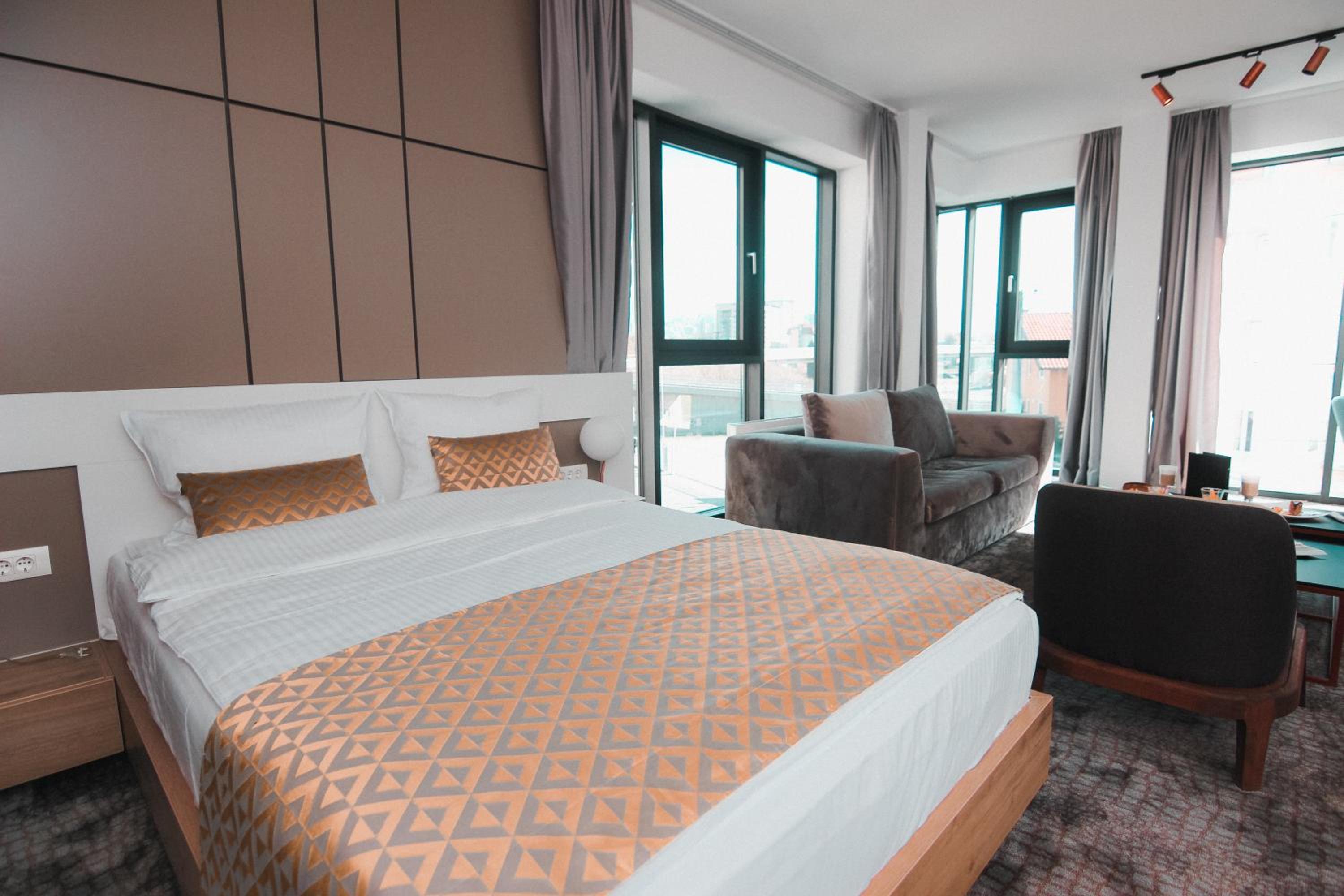 Фото Hotel Koncept Residence