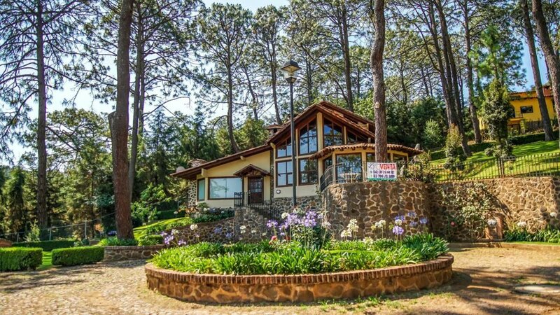 Гостиница Bosque Escondido Hotel de Montaña