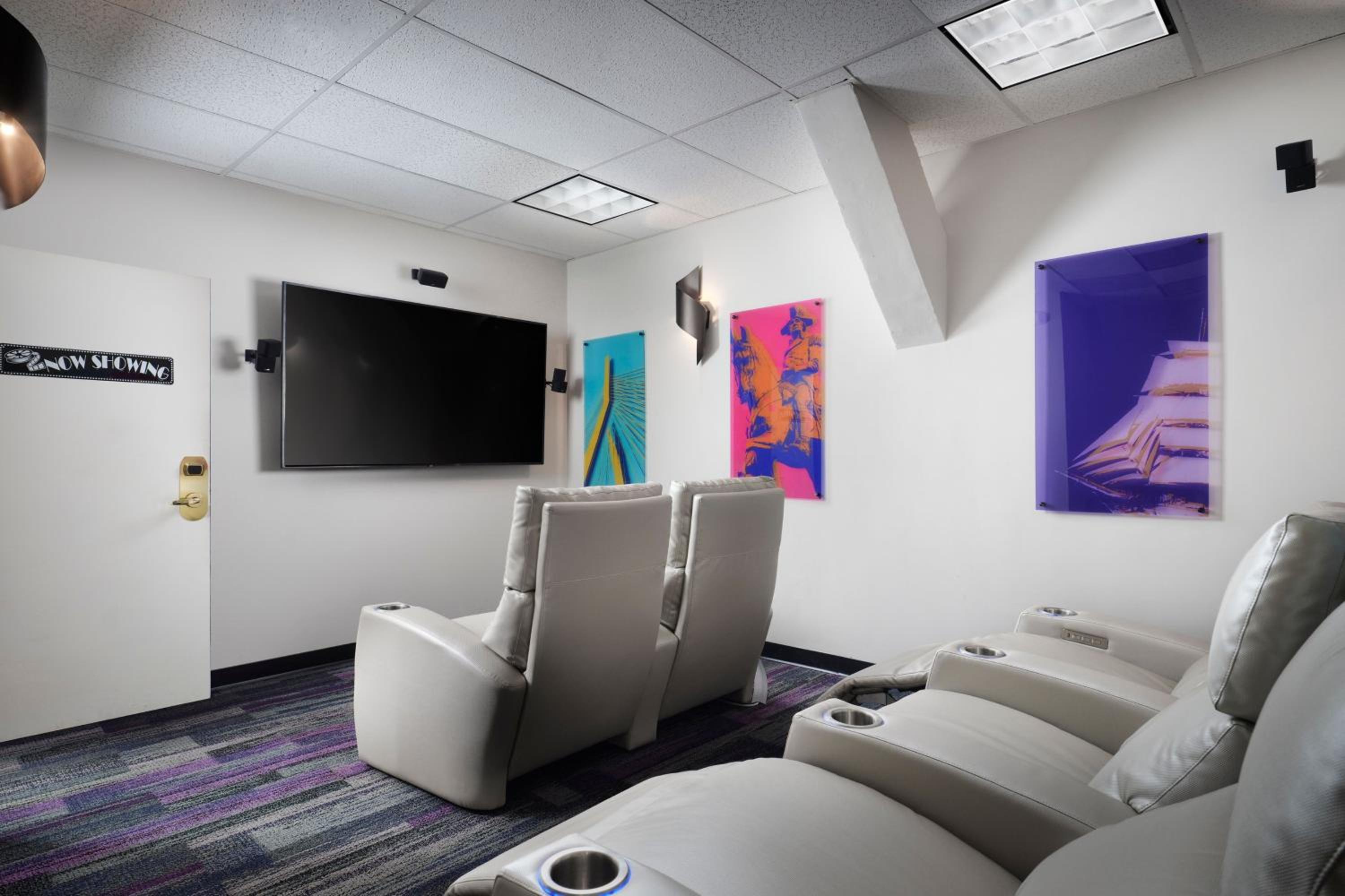 Фото Marriott Vacation Club Pulse at Custom House, Boston