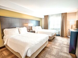 Гостиница Staybridge Suites West Edmonton