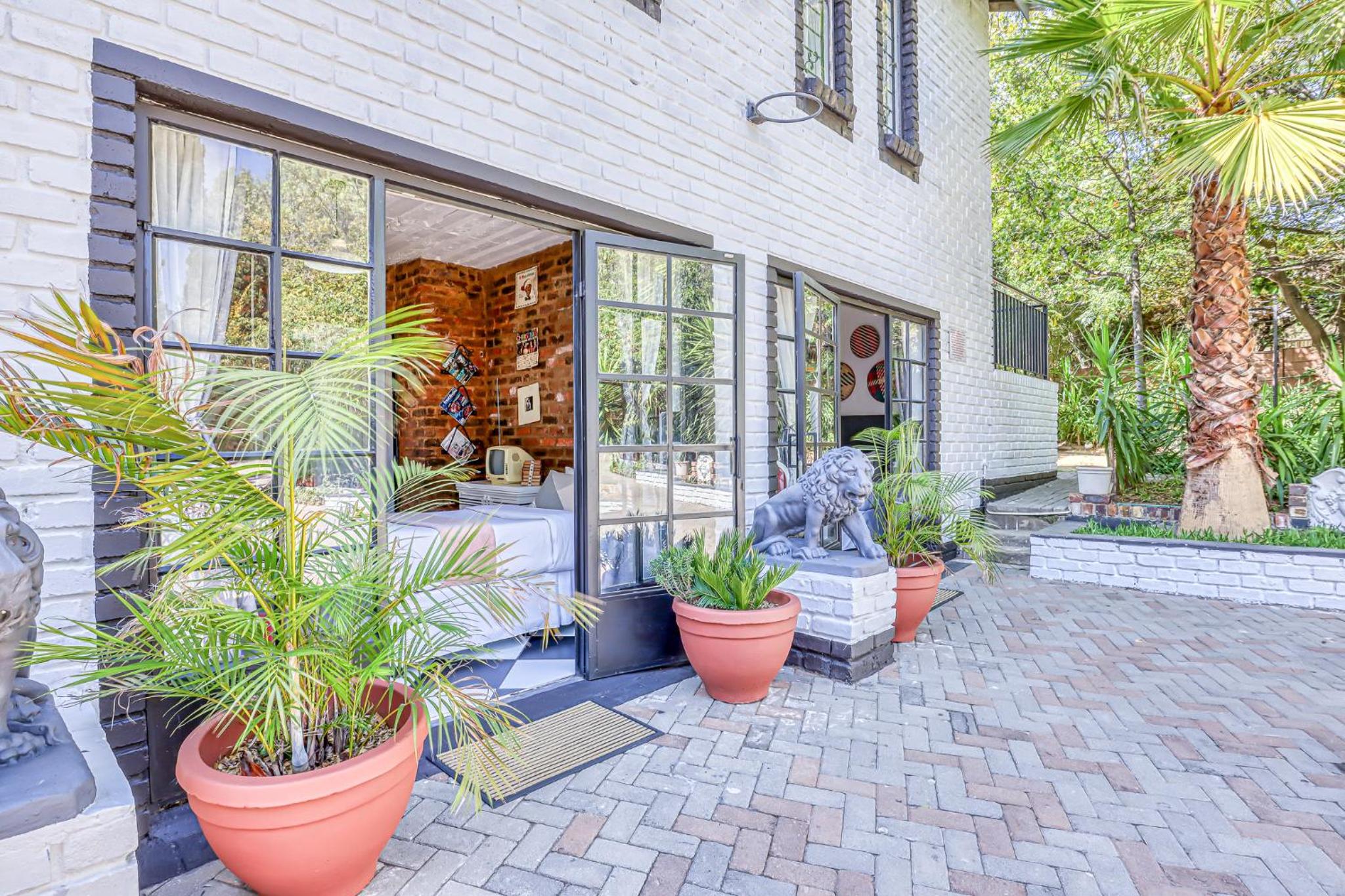 Фото Bedford Manor