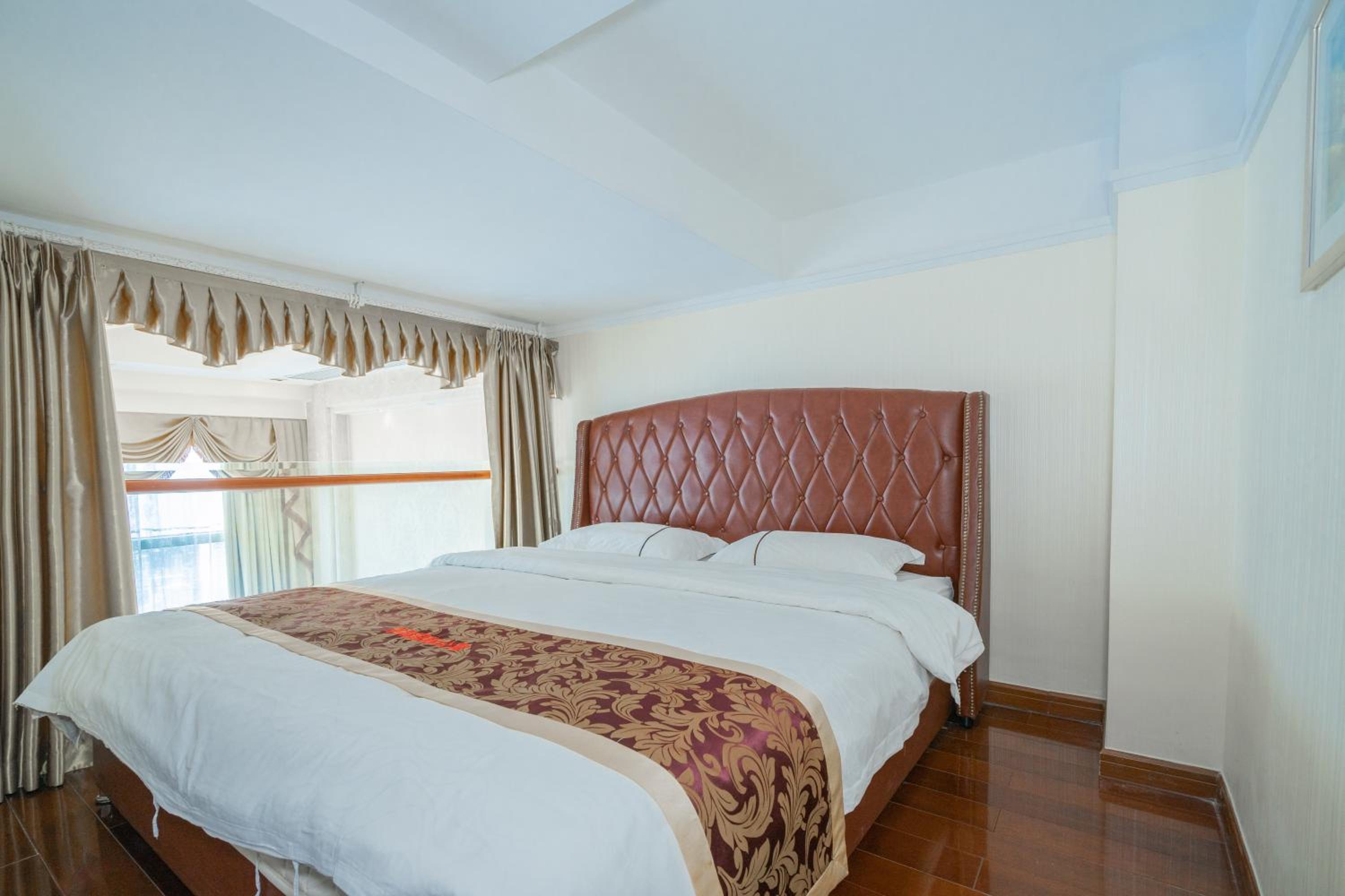 Фото Guangzhou Hakka Apartment Beijing Road