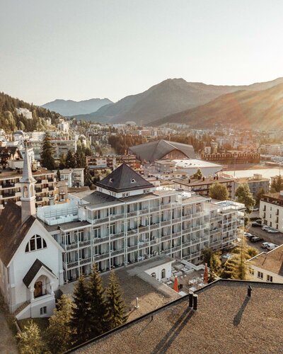 Гостиница Hard Rock Hotel Davos в Давосе