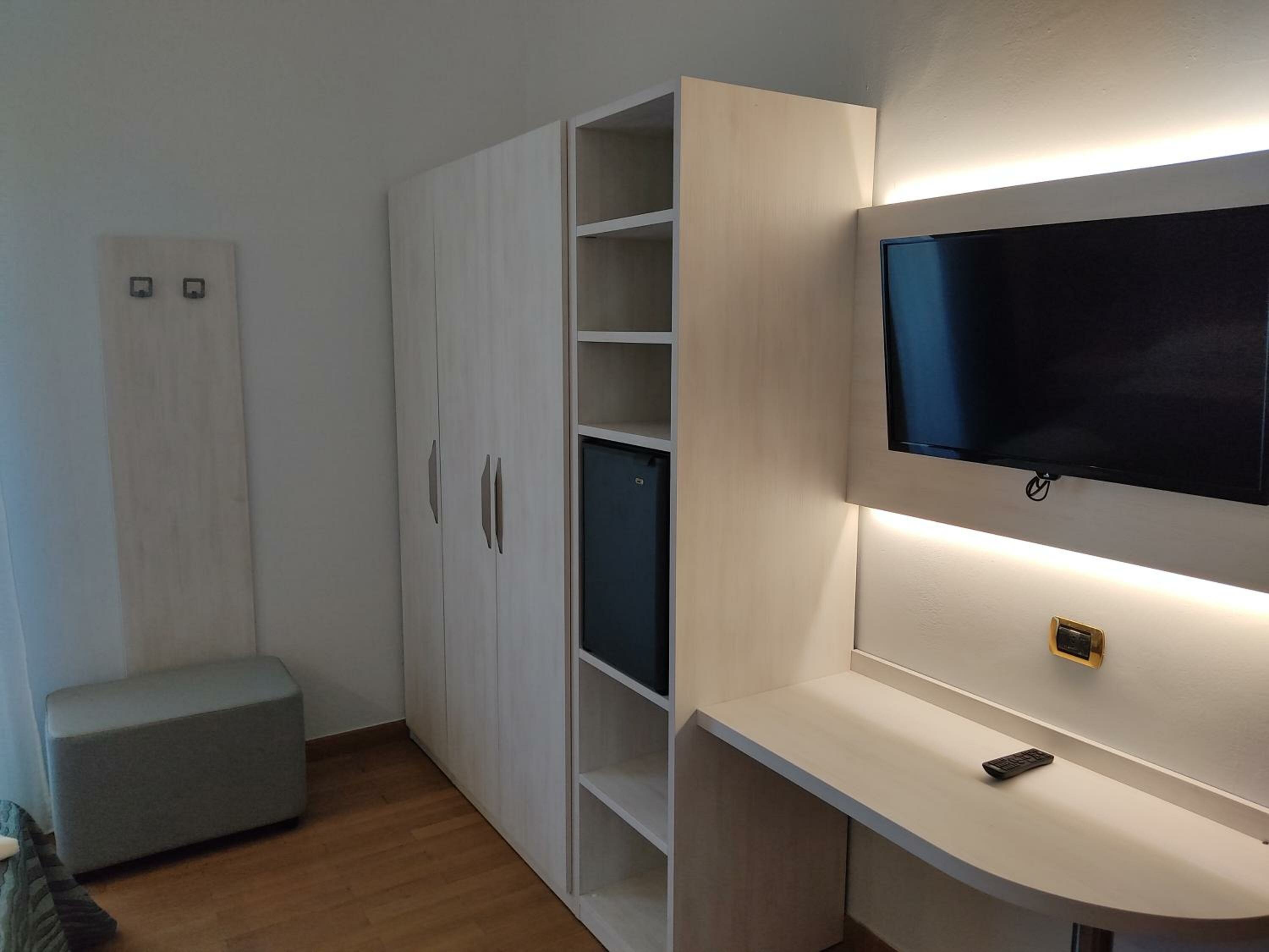 Фото Caravel Park Hotel