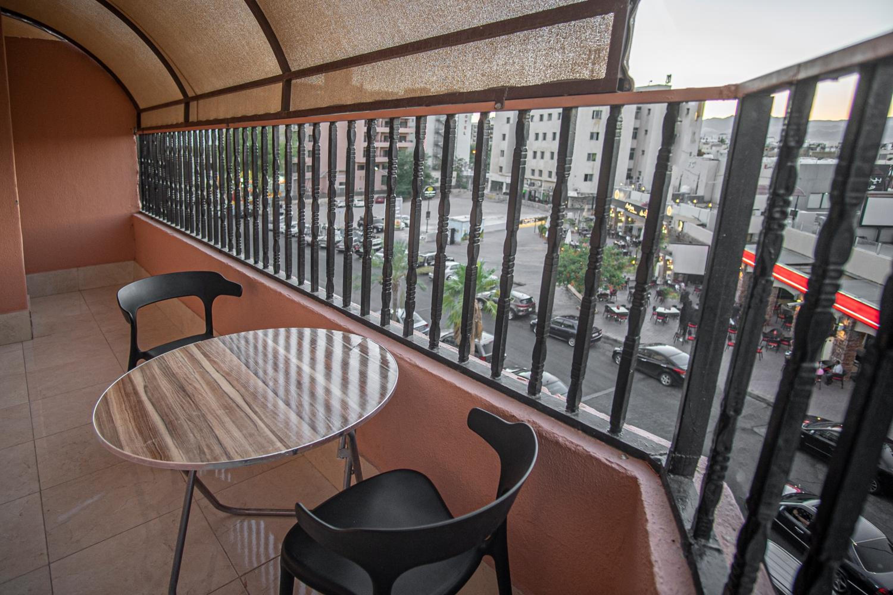 Фото Al-Riyati For Hotel Apartments