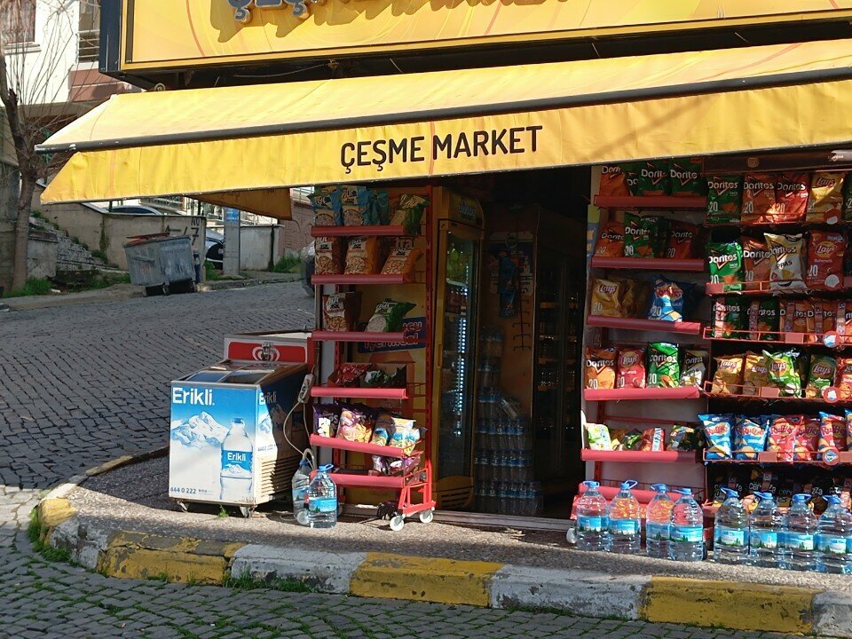 Grocery Cesme Market, Izmir, photo