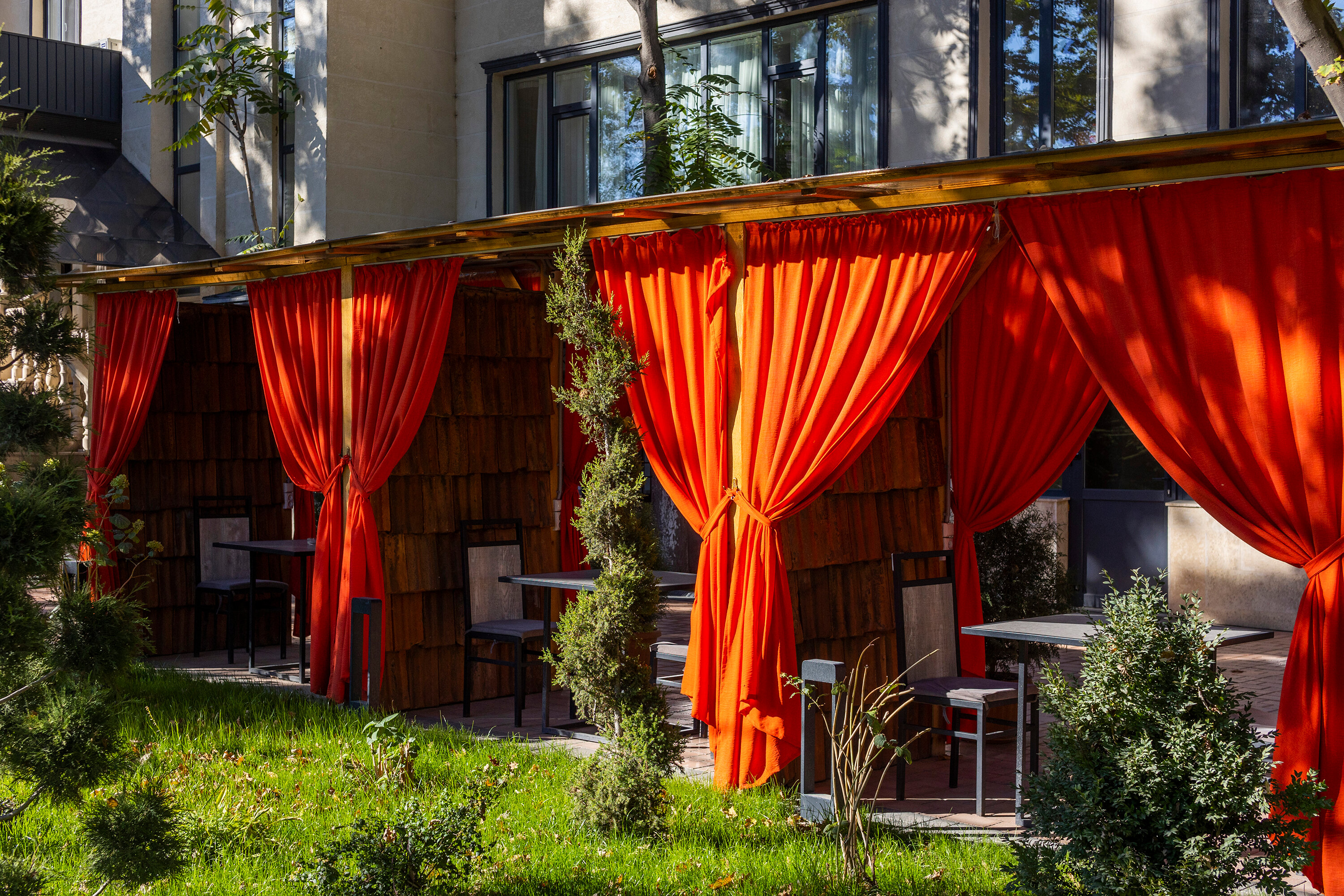 Фото Akjola Hotel