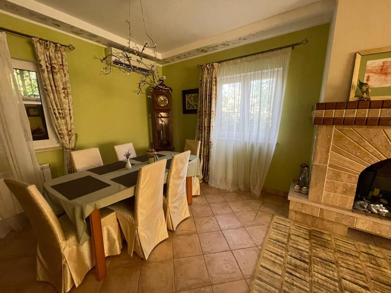 Фото Вилла Мэй