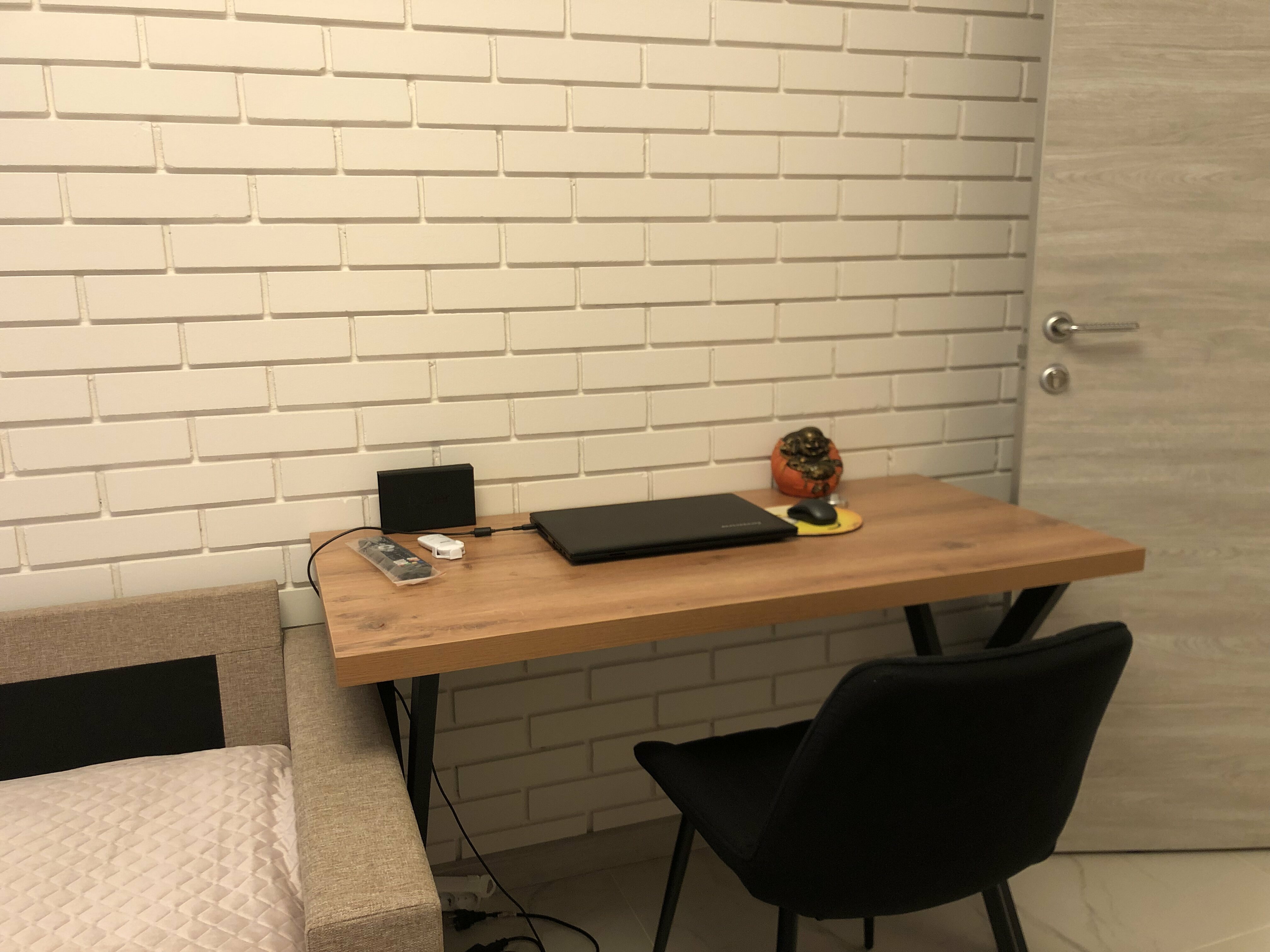 Фото Меблированные Комнаты Барнаул Молодёжная