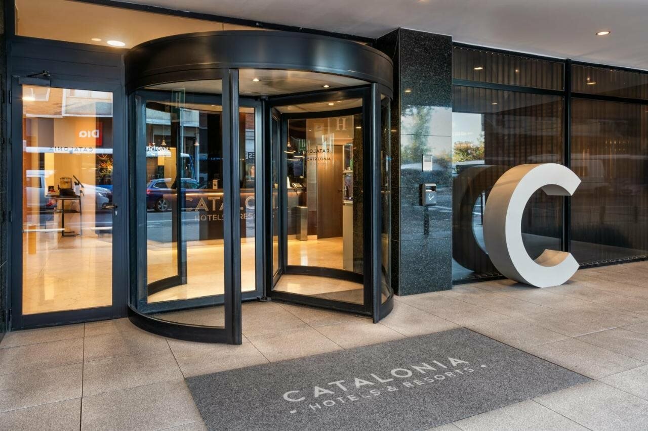 Фото Catalonia El Retiro