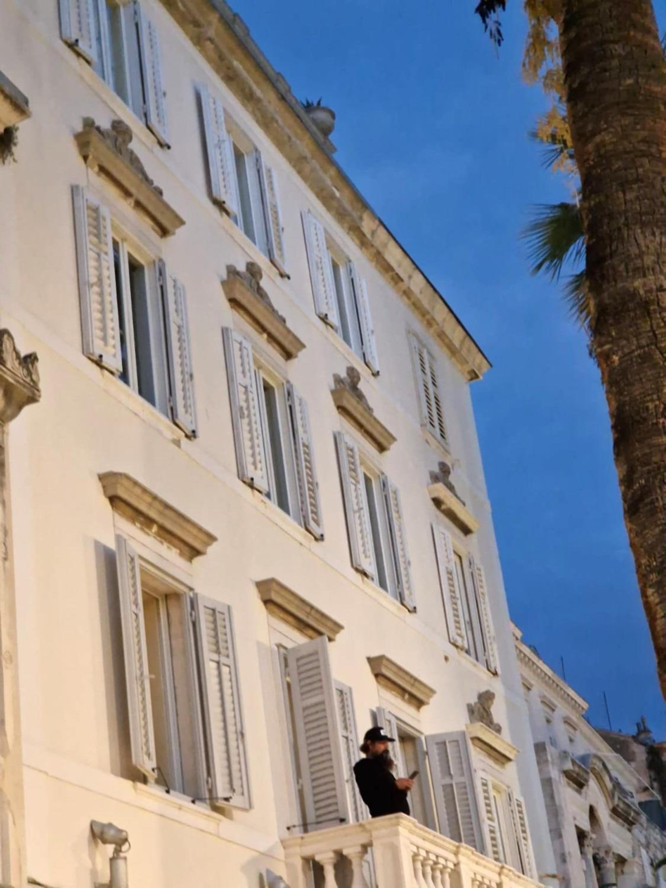 Фото Riva Luxury Suites