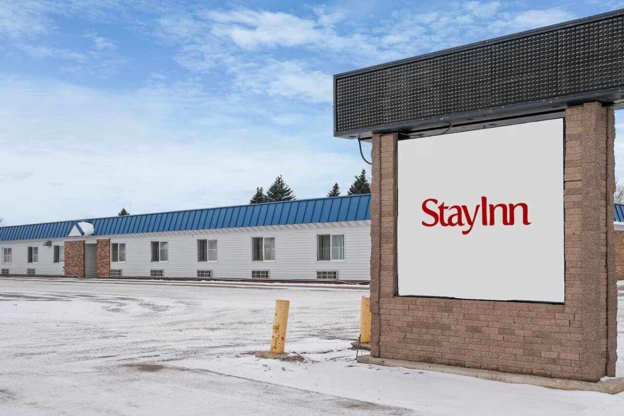 Фото Americas Best Value Inn Grand Forks