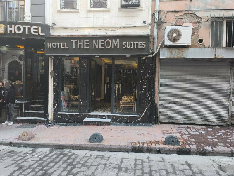 Гостиница The Neom Suites в Бейоглу