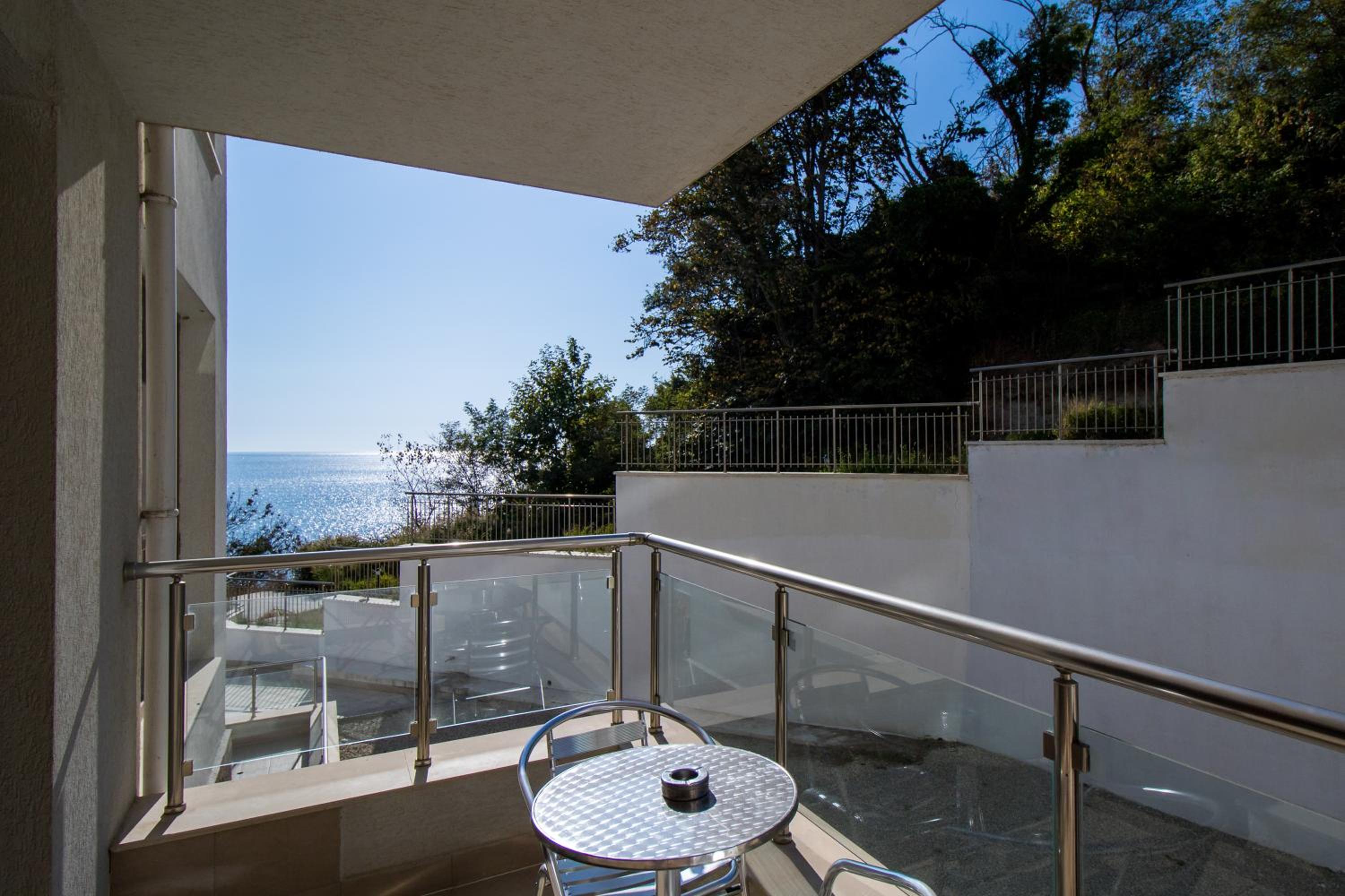 Фото Byala Vista Cliffs