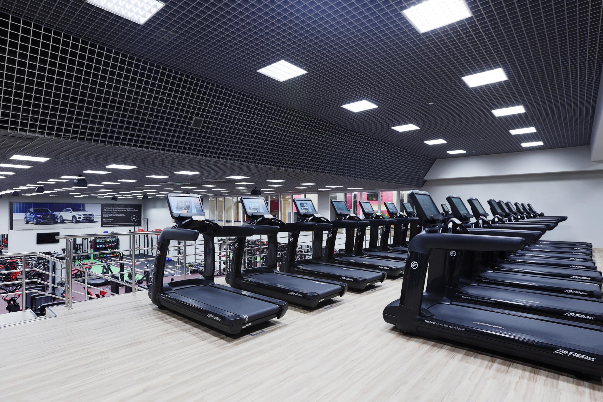 Фото V Hotel&Rooftop Lounge