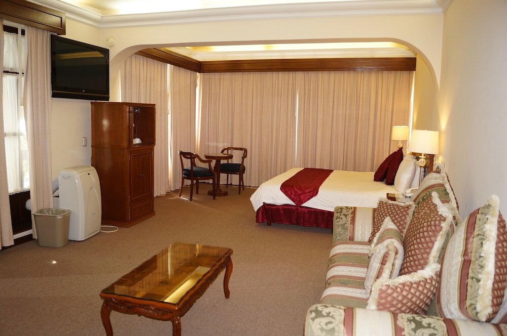 Фото Hotel Hacienda de los Ángeles by Rotamundos