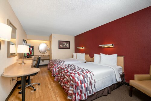Гостиница Red Roof Inn Detroit - Dearborn/Greenfield Village в Дирборне