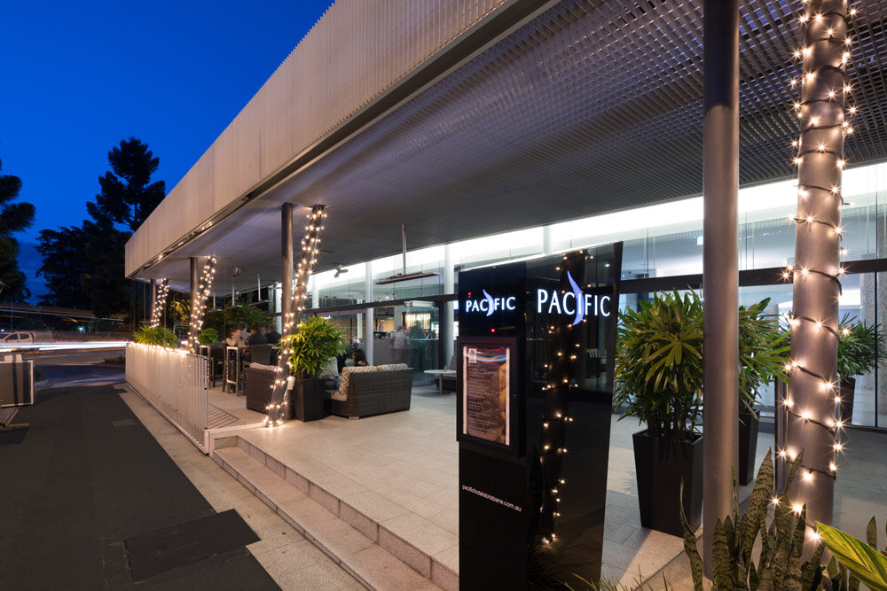 Фото Pacific Hotel Brisbane