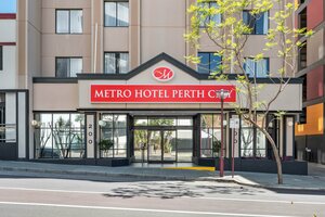 Гостиница Metro Hotel Perth City