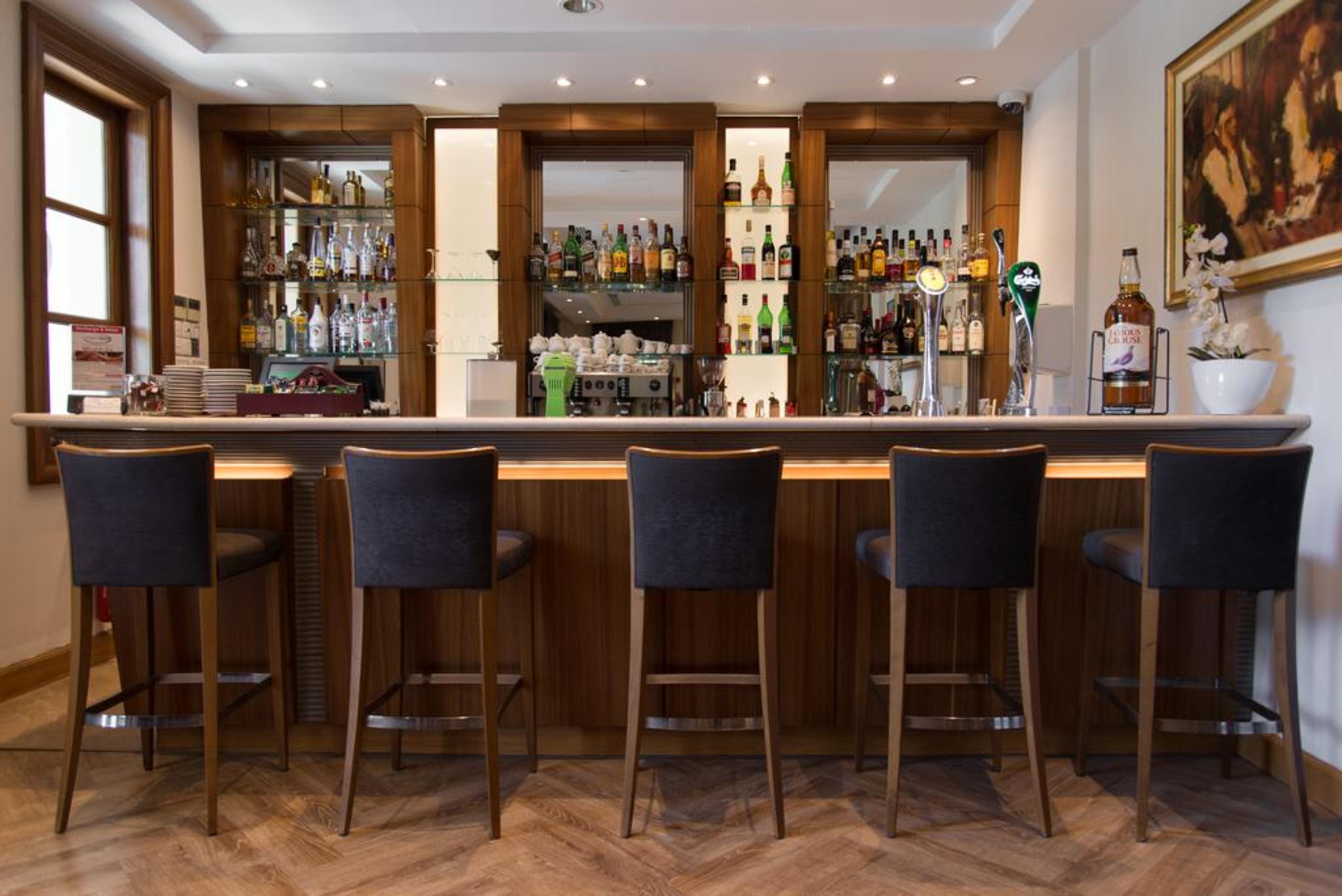 Фото Curium Palace Hotel