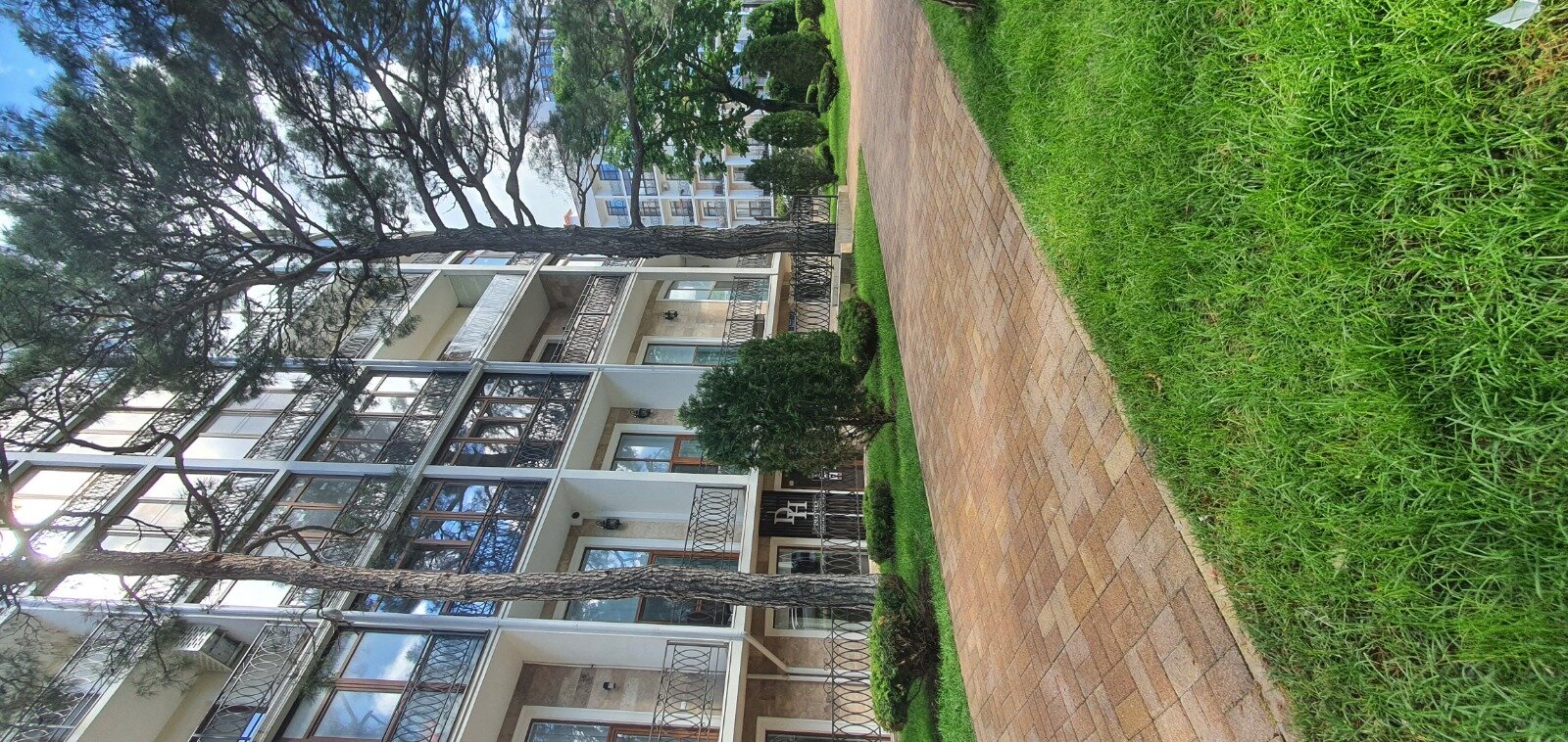 Фото Апартаменты в центре Геленджика