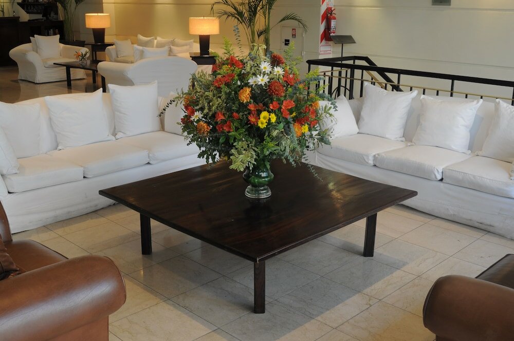 Фото Loi Suites Recoleta Hotel