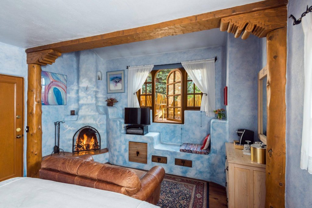 Фото Inn on La Loma Plaza