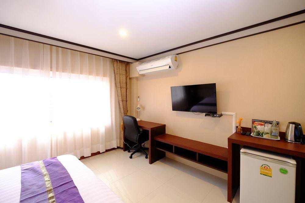 Фото Chokdee Place