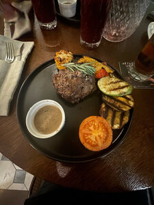 Irwin Grill & Bar (Kabanbai Batyr Street, 83), bar, pub