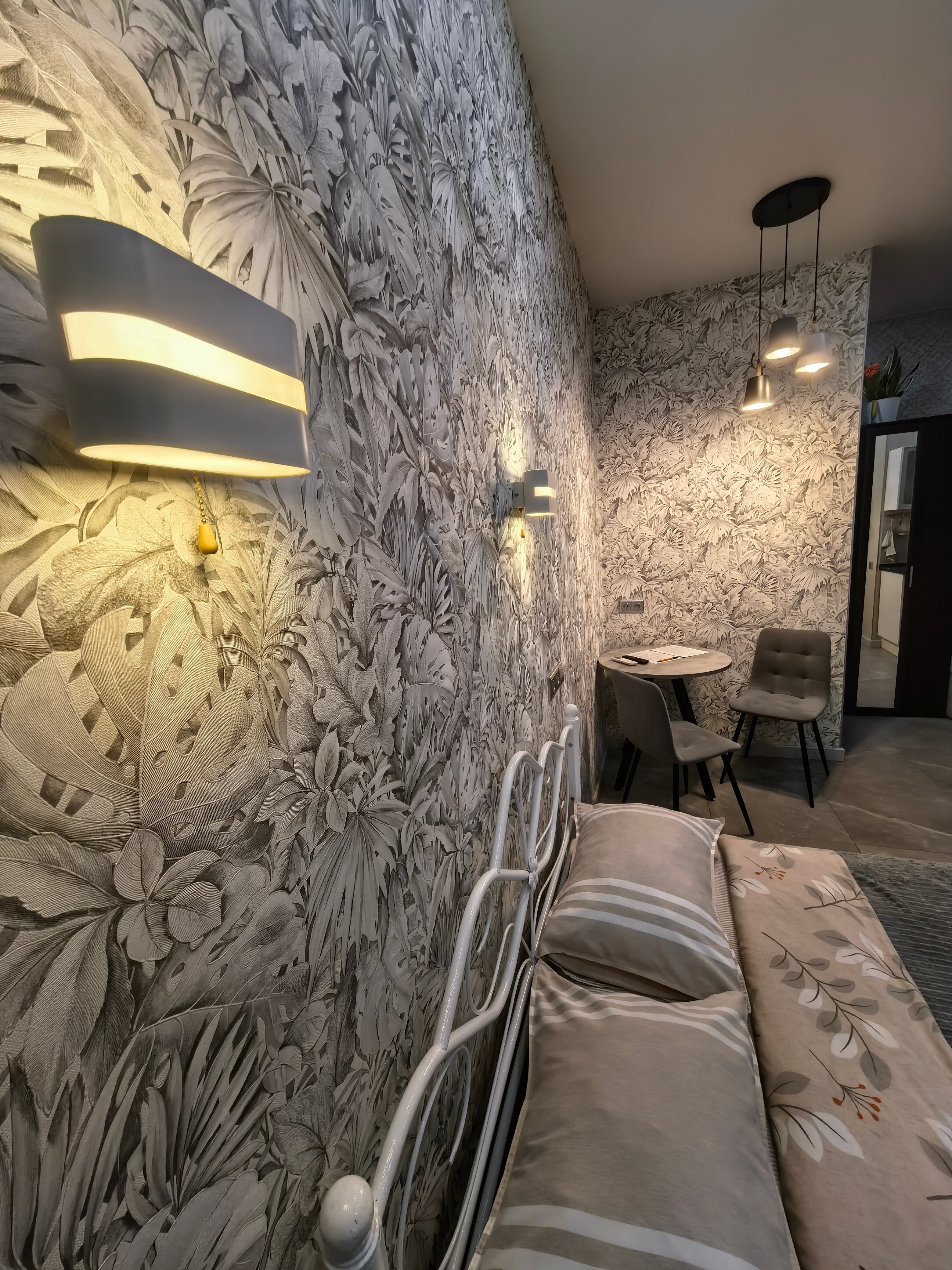 Фото На сутки и более