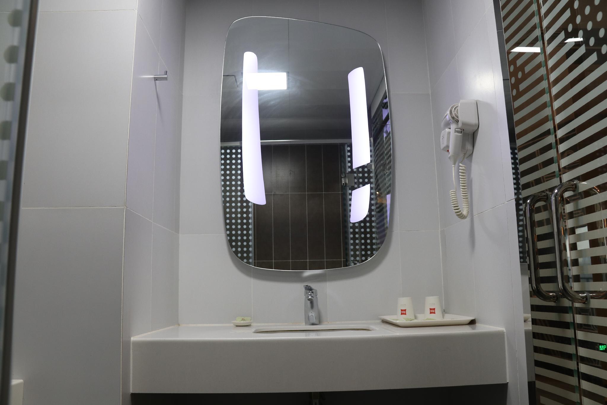 Фото Ibis Chengdu SM Square