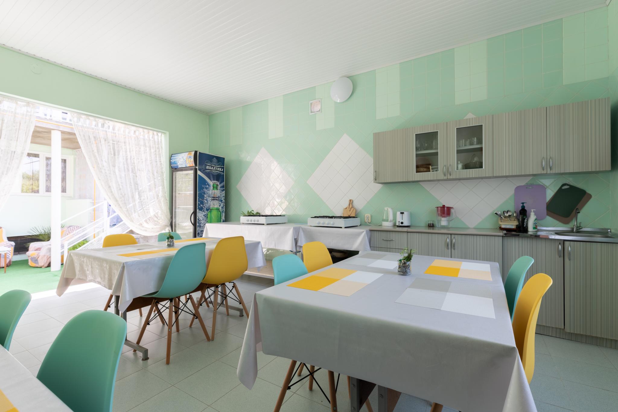 Фото Селена