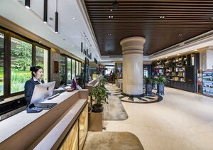 Гостиница Sun Moon Lake Hotel