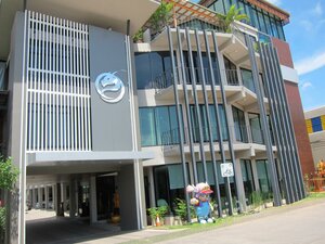 Гостиница Dragon River Avenue Hotel