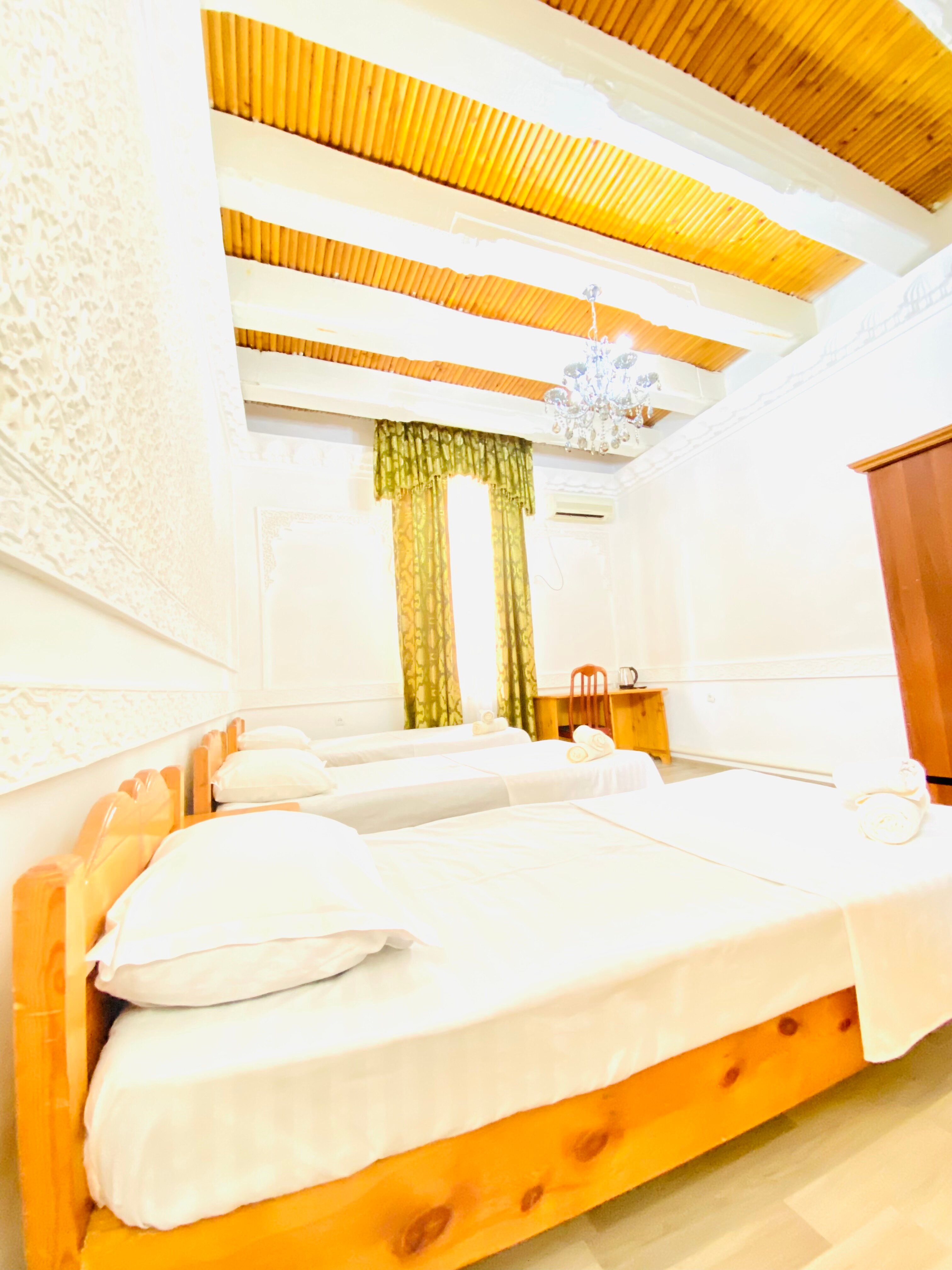 Фото Otkirbek Hotel