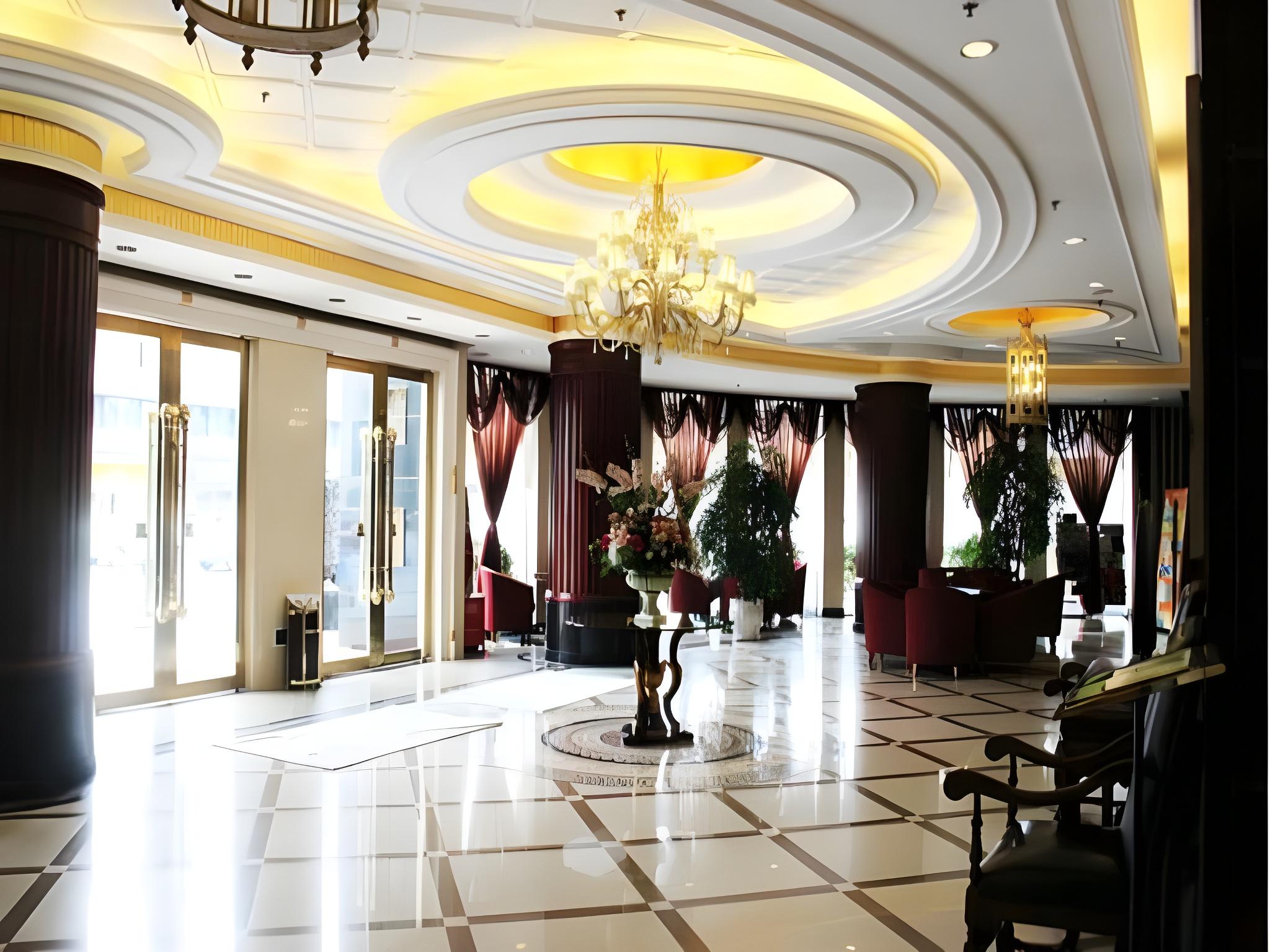 Фото Green Westdon Hotel