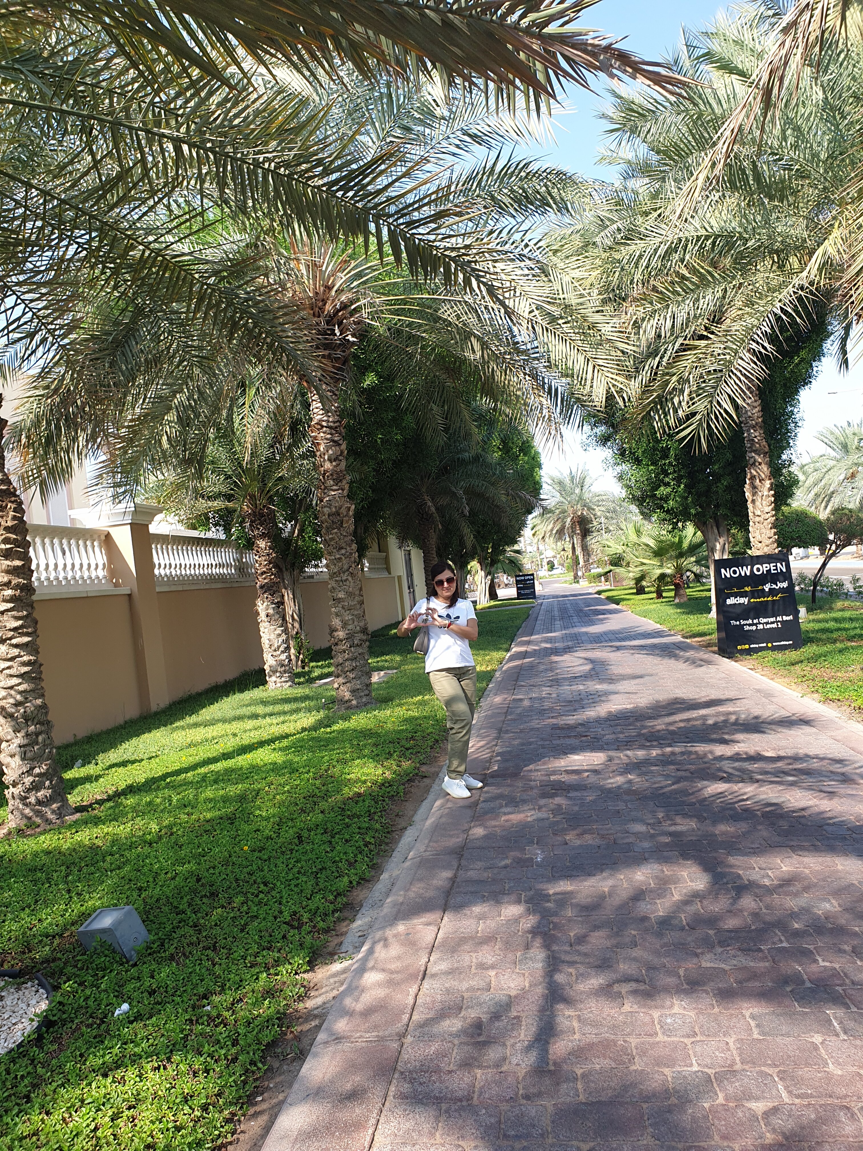 Фото Traders Hotel, Qaryat Al Beri, Abu Dhabi