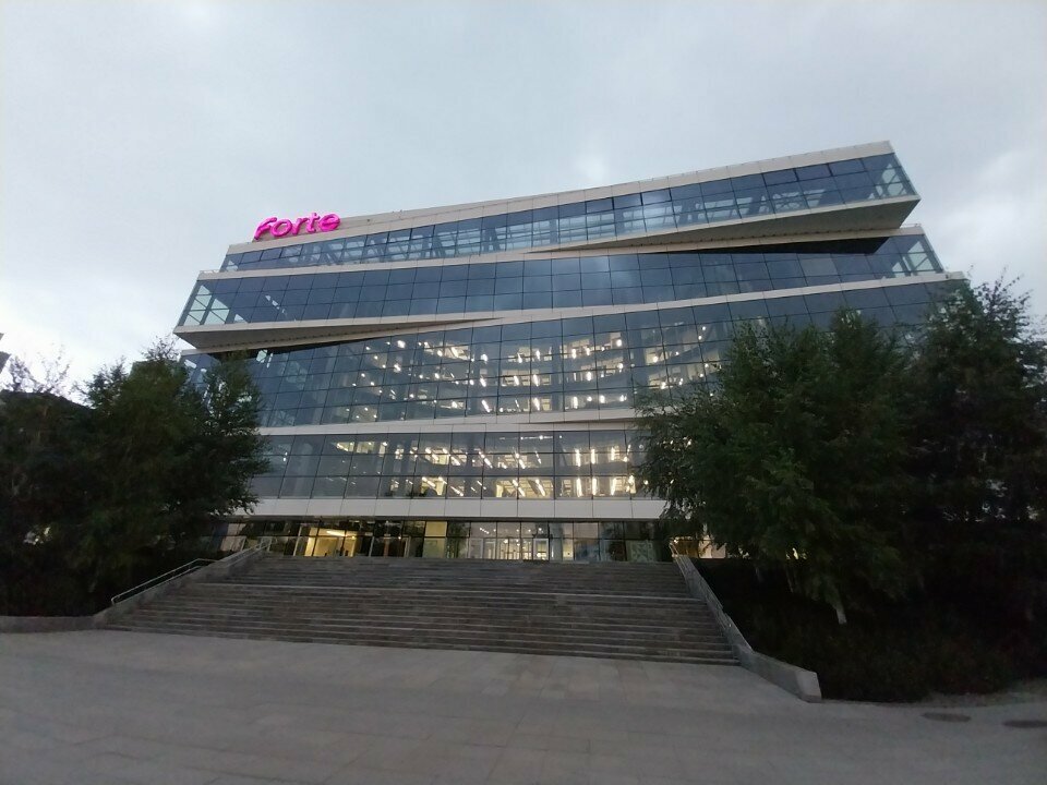 Parcel automat Kazpost, Astana, photo