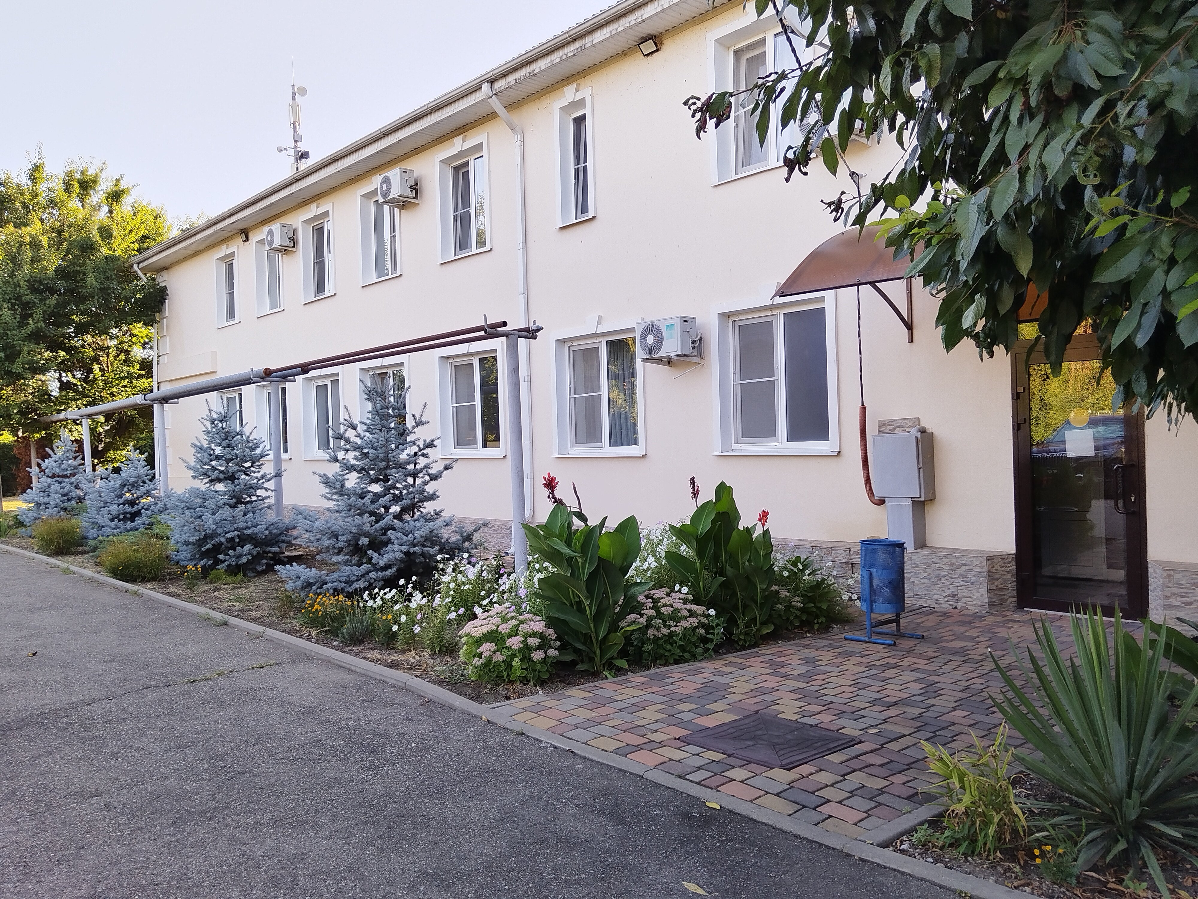 Фото отеля 3