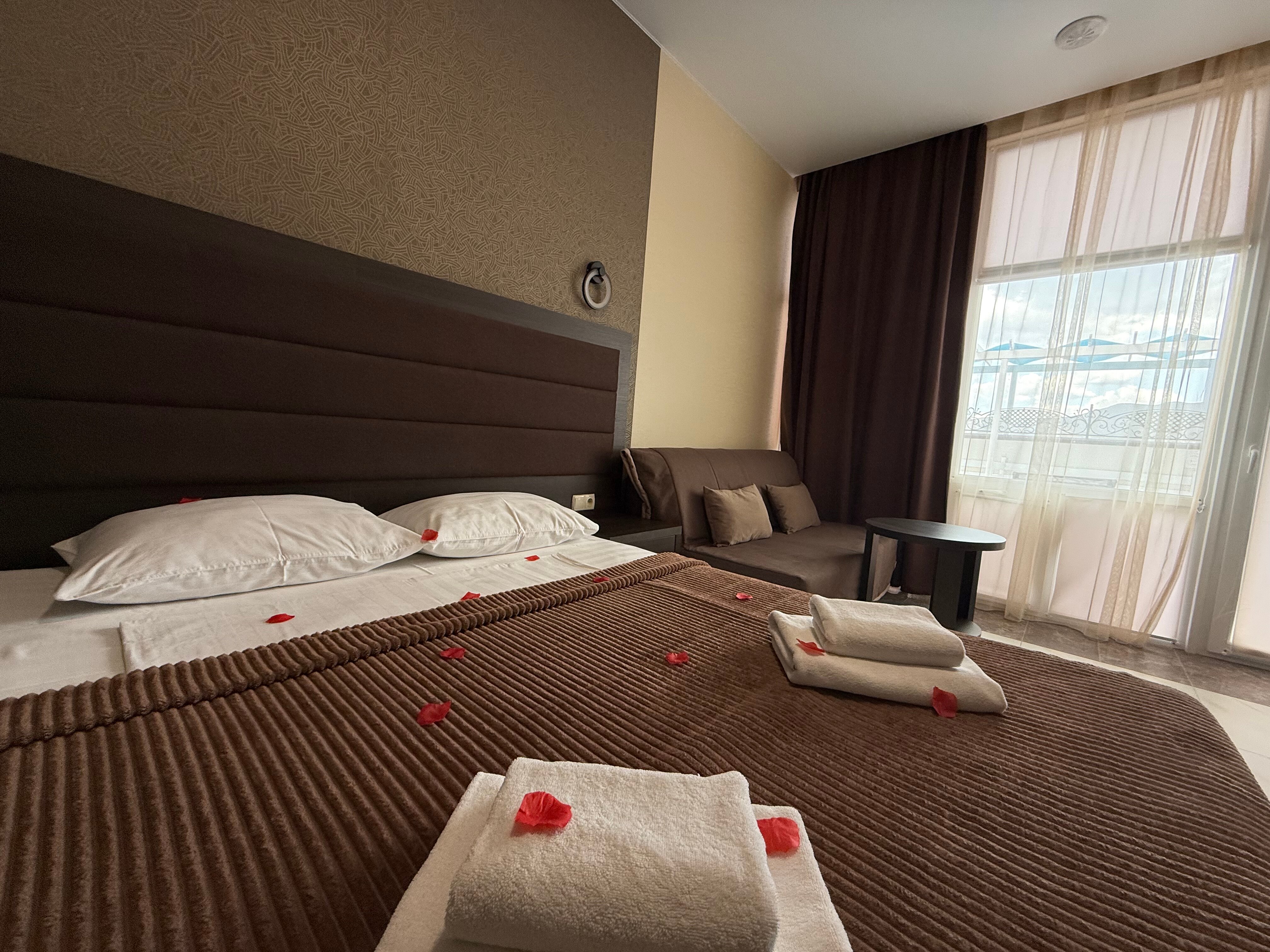 Фото Белый лев