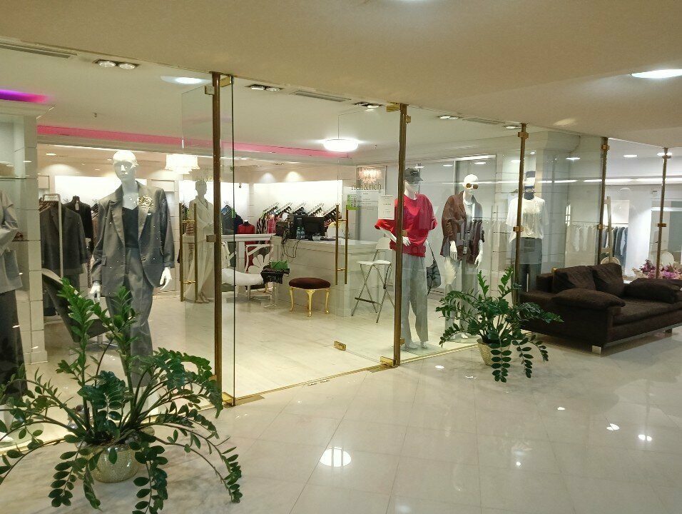 Clothing store Rich & Rich, Moscow, photo