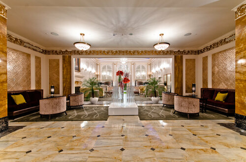 Гостиница Ritz-Carlton, Montréal в Монреале