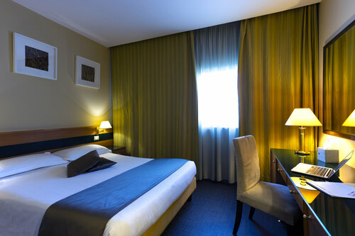 Гостиница Bv Oly Hotel в Риме