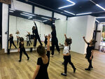 Момент (Uritskogo Street, 1), dance school