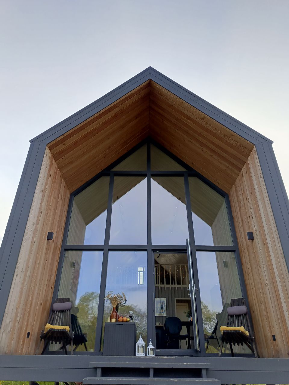 Фото Барн Hide Forest