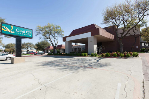 Гостиница Quality Inn & Suites Plano East - Richardson в Плано