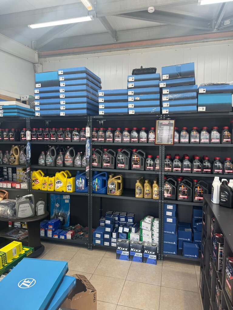 Auto parts and auto goods store Motul_Auto77, Mytischi, photo