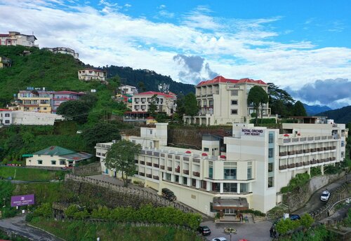 Гостиница Royal Orchid Fort Resort в Массури